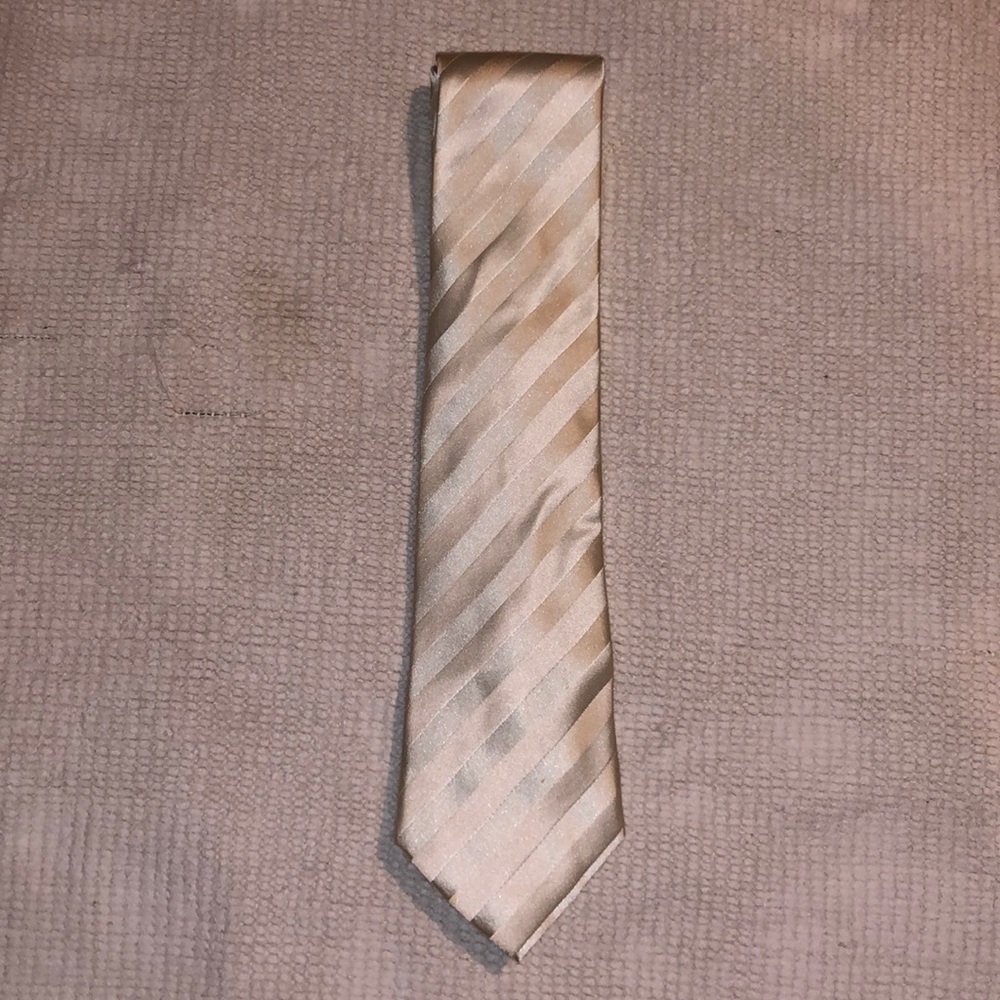 Necktie